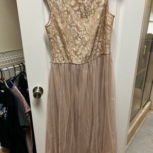 Elegant Gold and Tan Sleeveless Dress